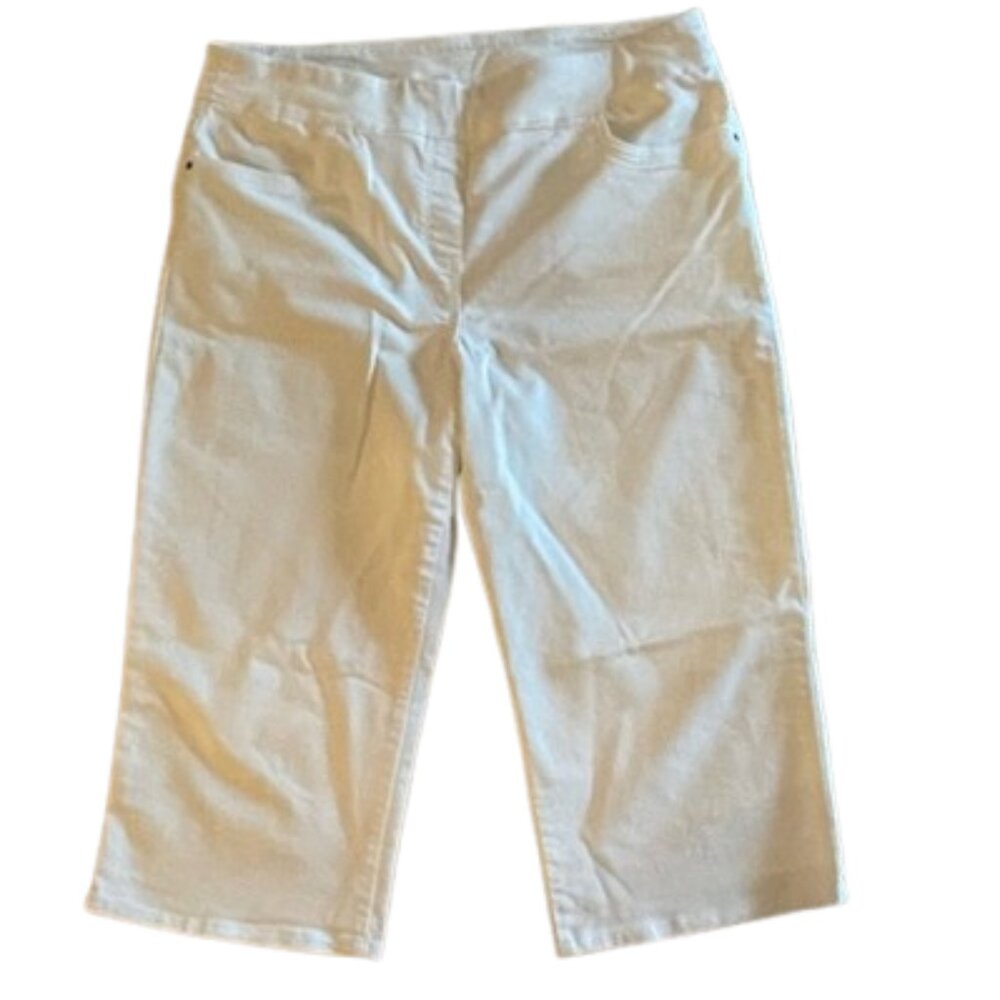 Briggs New York White Pull-On Cropped Pants – Style 990XHR3CO – Size 18